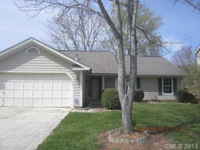 4216 Compton Ct, Indian Trail, NC 28079