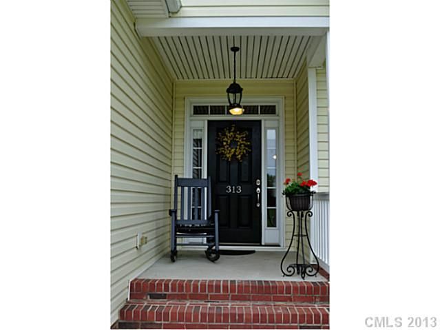 313 S Stewart St, Wingate, NC 28174