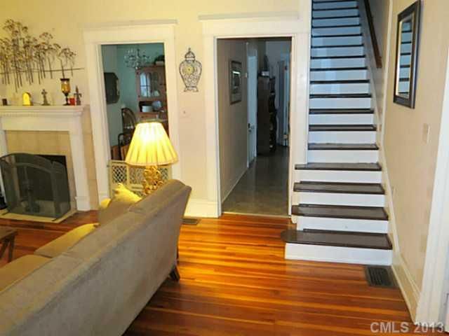 521 N Flint St, Lincolnton, NC 28092