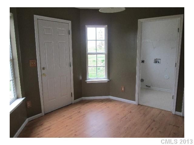 10525 Barvas St, Charlotte, NC 28262
