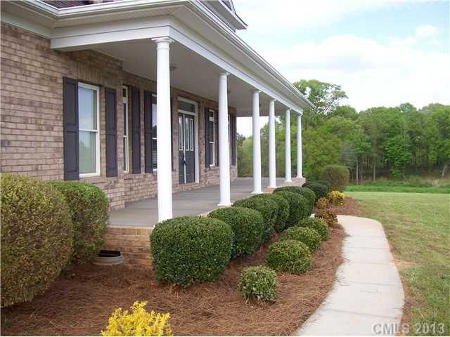 4717 Calvert Ct, Marshville, NC 28103