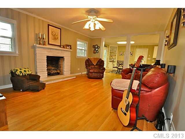 11646 Bain School Rd, Mint Hill, NC 28227