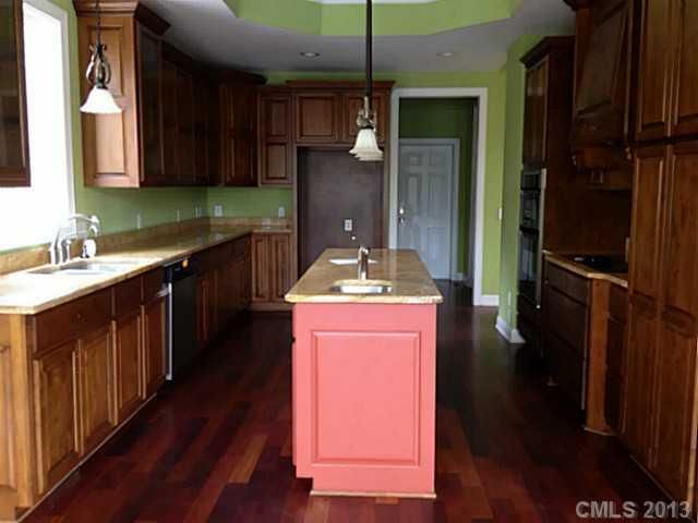 787 Beaten Path Rd #72, Mooresville, NC 28117