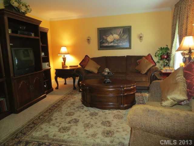 1200 Bennington Dr, Concord, NC 28027
