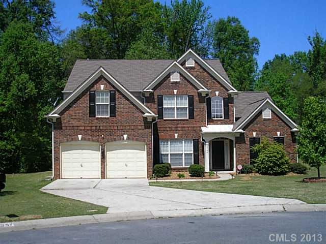2944 Alpine Forest Ct, Charlotte, NC 28270