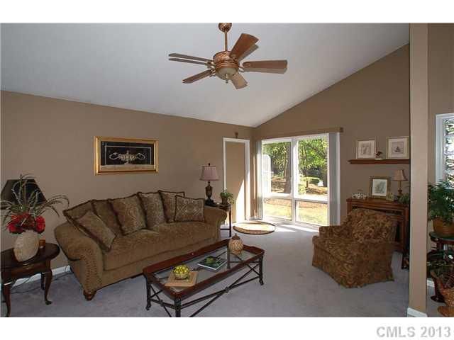 4033 Ivystone Ct #., Charlotte, NC 28277