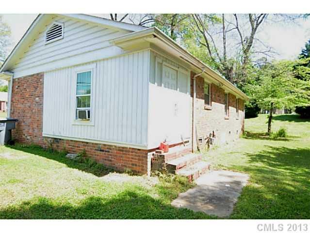 933 Clanton Rd #1, Charlotte, NC 28217