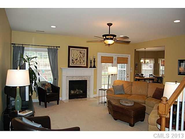 6509 Red Maple Dr, Charlotte, NC 28277