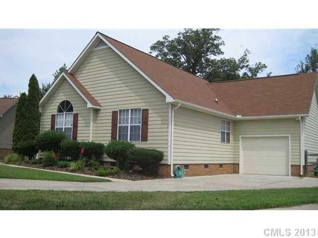 367 Canter Ct, Concord, NC 28027