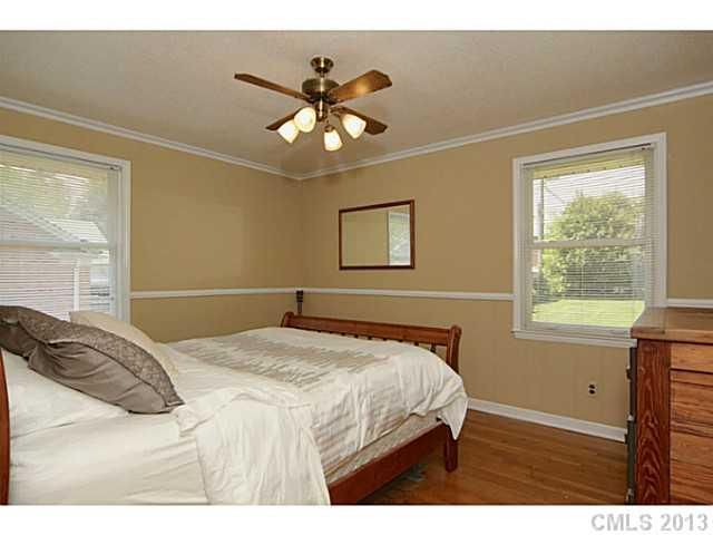 5232 Milford Rd, Charlotte, NC 28210