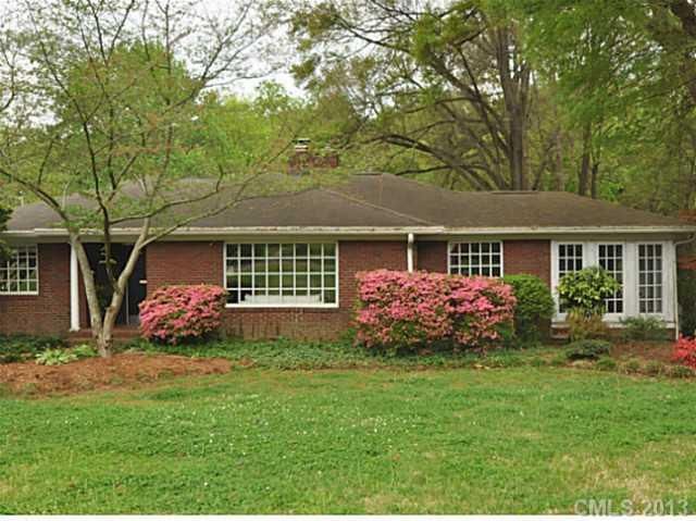 1426 Carolyn Dr, Charlotte, NC 28205