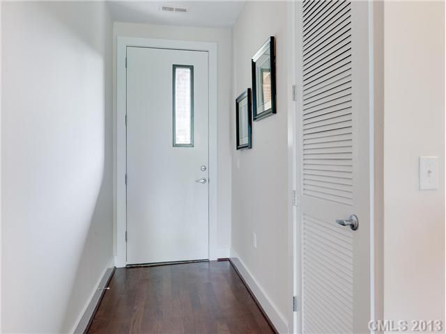 1101 1st St #312, Charlotte, NC 28202