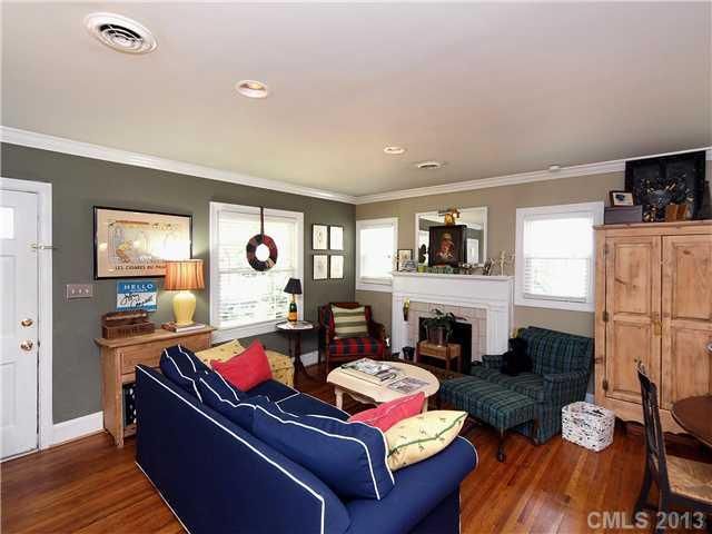 2516 Bay St, Charlotte, NC 28205