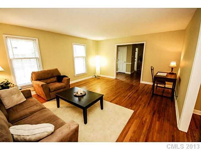 3701 Riverbend Rd, Charlotte, NC 28210
