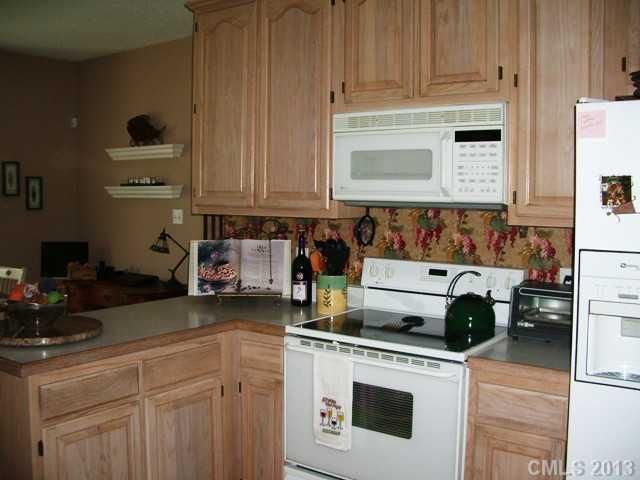 17111 Claret Ct, Cornelius, NC 28031