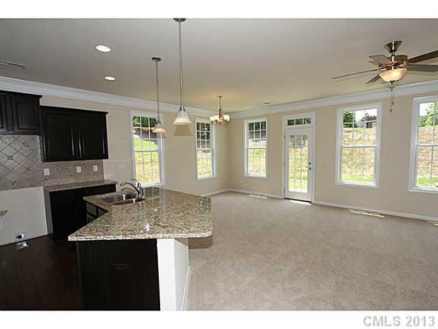 2282 Eversham Dr #477, Concord, NC 28027