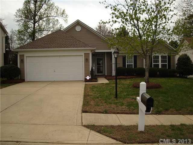 9630 Nettle Dr, Charlotte, NC 28216