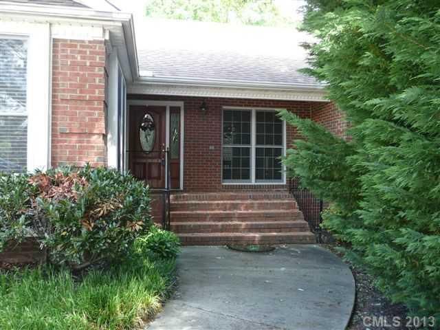 5444 Welch Ct, Cramerton, NC 28032