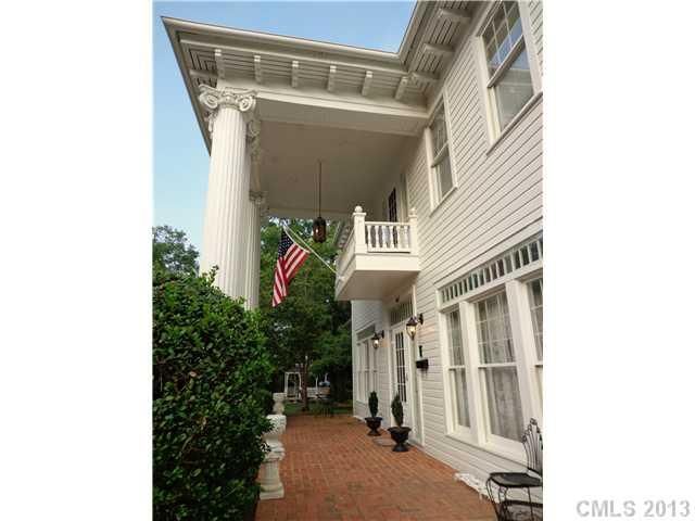 607 Pine St, Blacksburg, SC 29702