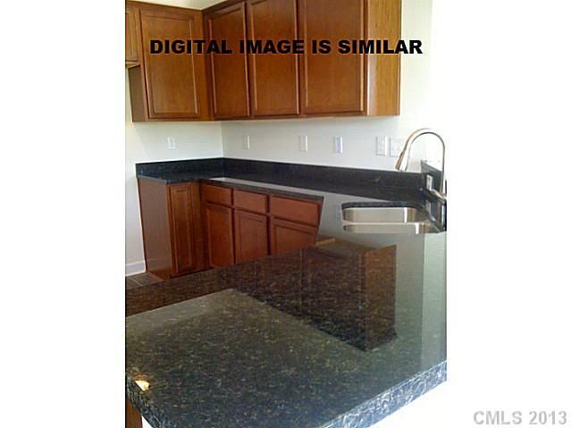 406 Knothole Ln #210, Charlotte, NC 28214