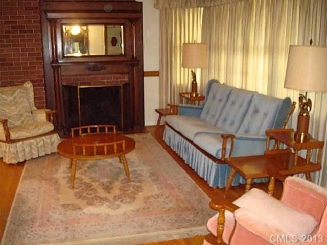 106 Brookshire Dr, Kannapolis, NC 28083