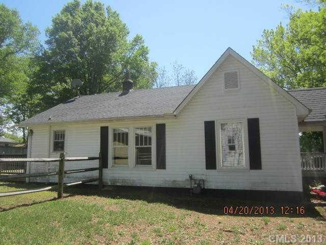 906 Laura Ave, Kannapolis, NC 28083