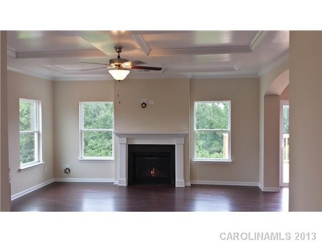 410 Almora Loop #386, Mooresville, NC 28115