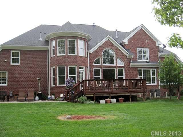 2104 Highland Forest Dr, Marvin, NC 28173