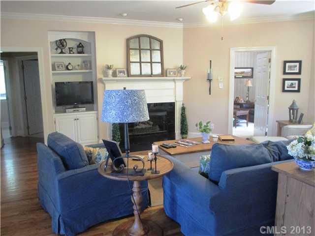 1224 Hudson Pl, Davidson, NC 28036
