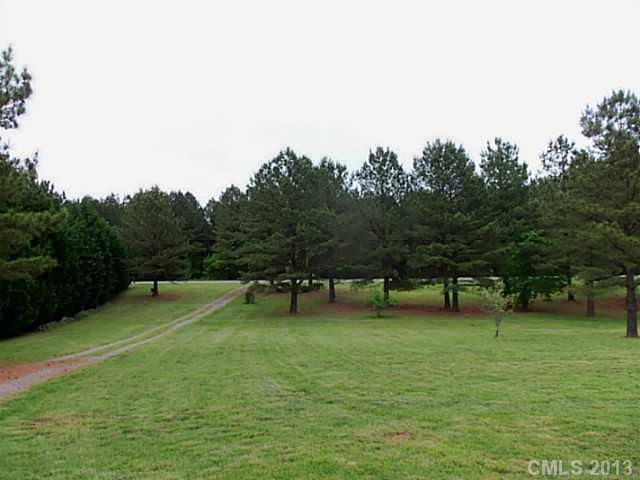 162 Fulbright Rd, Stony Point, NC 28678