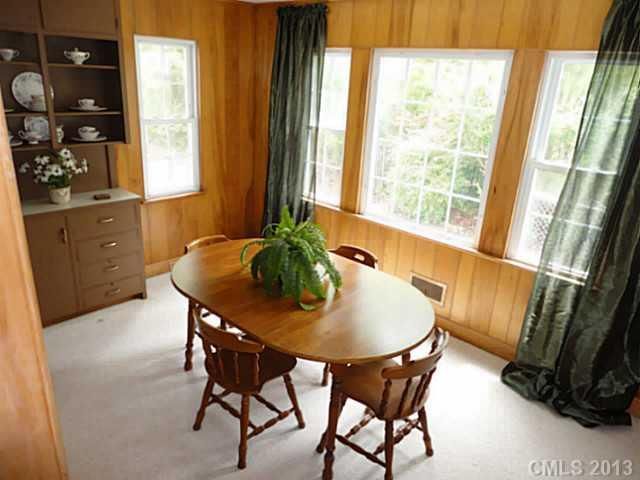 110 N Edgemont Ave, Gastonia, NC 28054