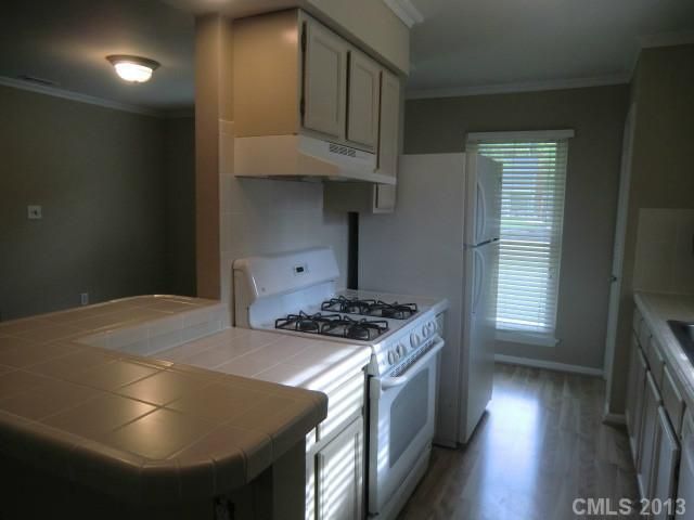 10710 Copper Field Dr, Pineville, NC 28134