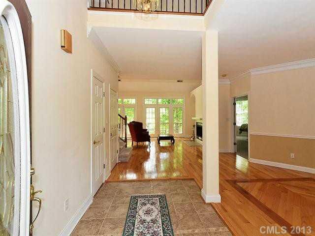 11087 Deep Cove Dr, Tega Cay, SC 29708
