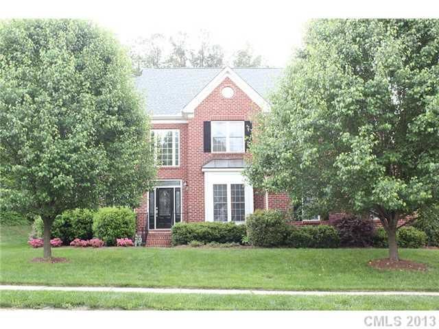 2812 Olympus Dr, Charlotte, NC 28214