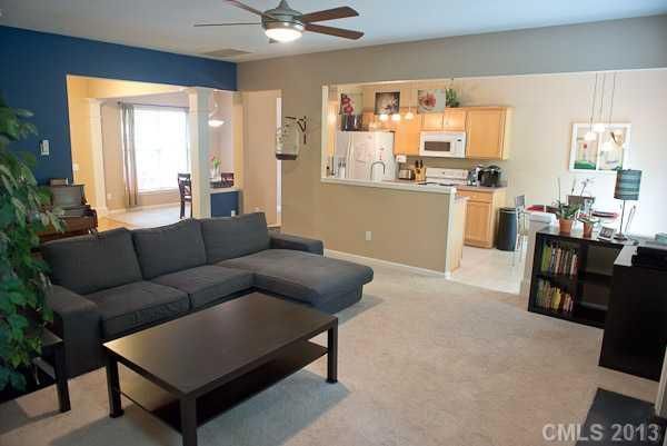 6846 Beverly Springs Dr #8A, Charlotte, NC 28270