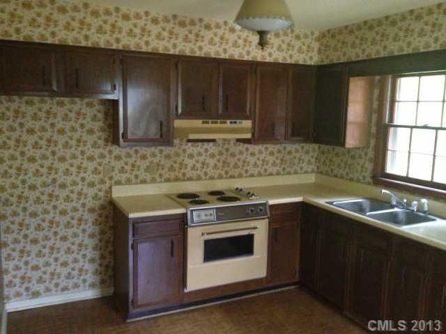 1288 Locustwood Ave, Lancaster, SC 29720