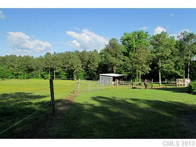 3912 Camden Rd, Marshville, NC 28103