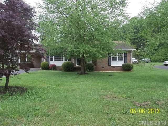 4409 Kayron Dr, Charlotte, NC 28269