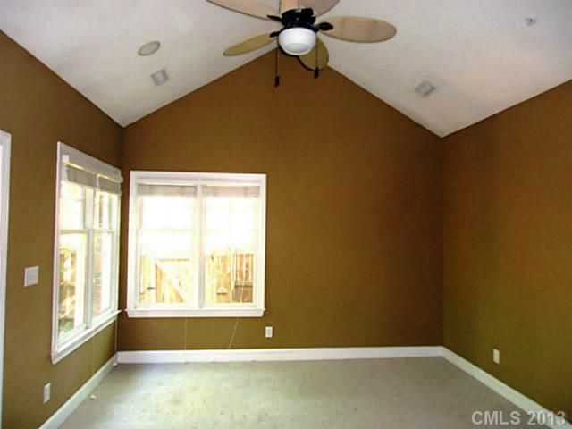 1111 Hampton Gardens Ln #39, Charlotte, NC 28209