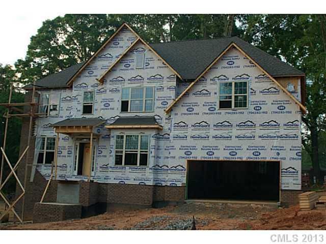 241 Hillandale Rd, Charlotte, NC 28270