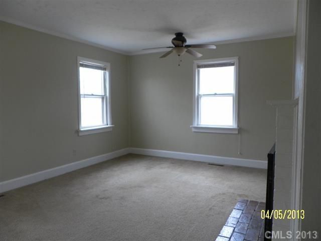1047 Confederate Ave, Lancaster, SC 29720