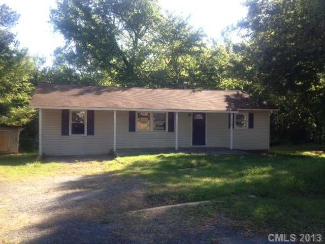 2405 Earley Cir, Kannapolis, NC 28083