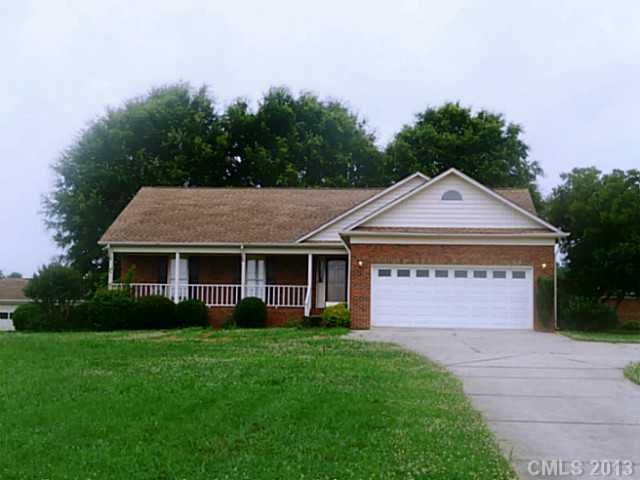 202 Clontz Rd, Monroe, NC 28110