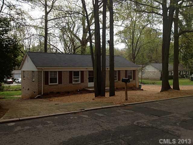610 N Weldon St, Gastonia, NC 28052