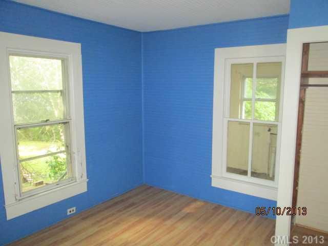 239 NW Glenn St, Concord, NC 28025