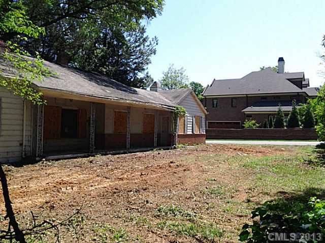 2345 Providence Rd, Charlotte, NC 28211