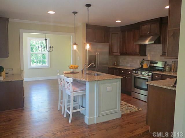 449 Northgate Ave, Charlotte, NC 28209