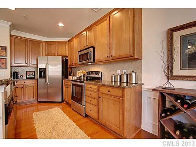 307 Wave Crest Dr #307, Tega Cay, SC 29708