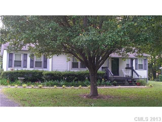 4847 Hickory Nut Rd, Rock Hill, SC 29732