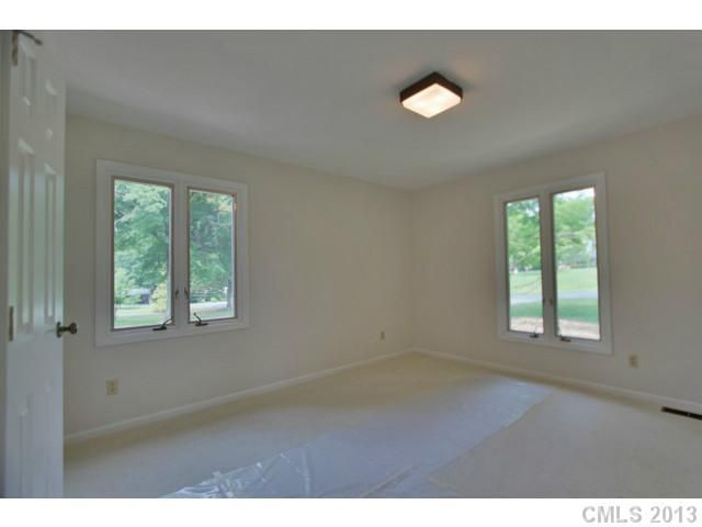 2491 Sheffield Dr, Gastonia, NC 28054